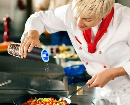 PepperGrinder E™ Molinillo Eléctrico Automático Sal y Pimienta con Luz UV